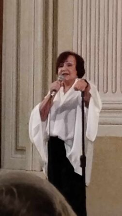 Messenger_creation_8873979729279889