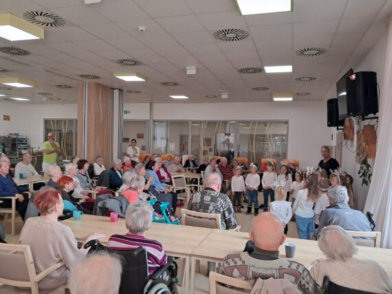 142fc473-8ad4-4fba-a821-1f6da85a4109