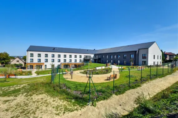 16_Zahrada-a-Memory-garden-1536x1024