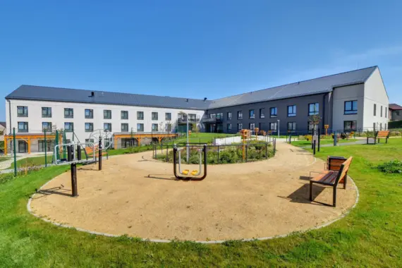 17_Venkovni-posilovna-1536x1024