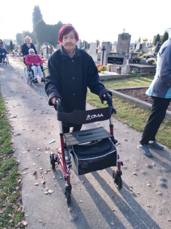 575125058_1264782569022108_8333025492126479142_n