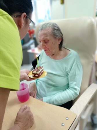 590469226_1282072537293111_2360939683879528146_n