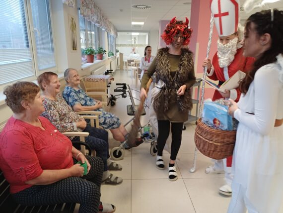 596182384_1290136896486675_7992089059311287093_n