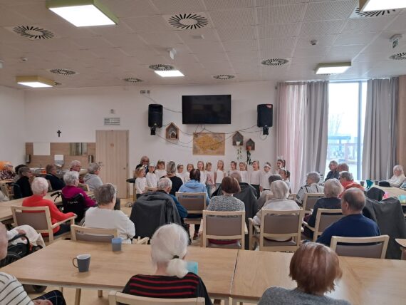 9ace9230-97fc-4f80-be05-bbdf945c70b7