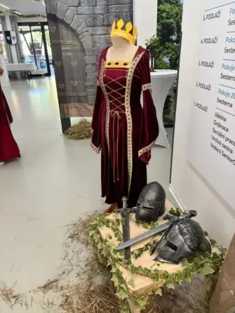 9f40e822-5189-40f0-84da-519cbe0311d7-1152x1536