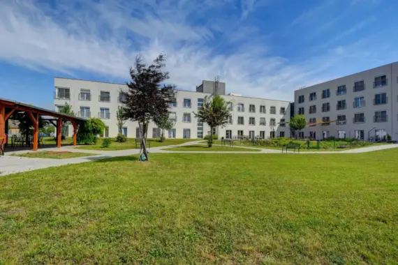 Domov-ze-zahrady-3-1536x1024