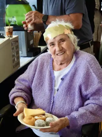 IMG_6737_001-1152x1536