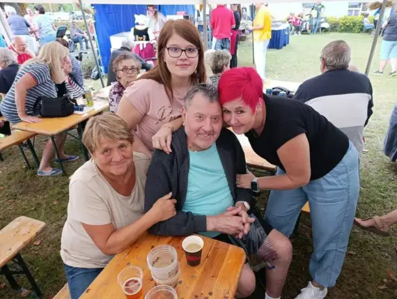 f55cd251-6cf6-4ee3-af71-d8c5eea3719c