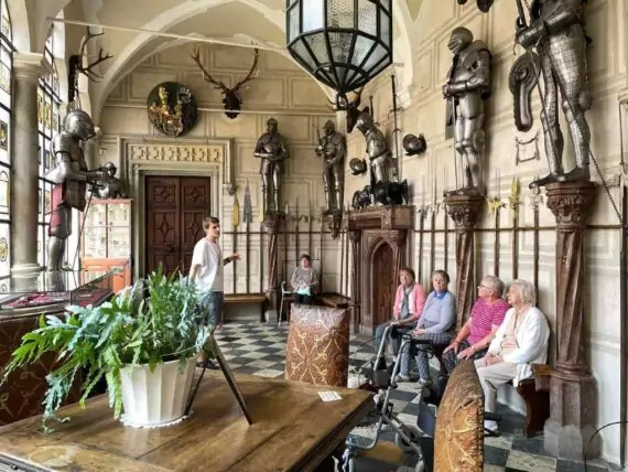 2022 07 zámek Žleby (34)