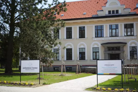 PHOTO-2023-05-28-12-59-06 (4)