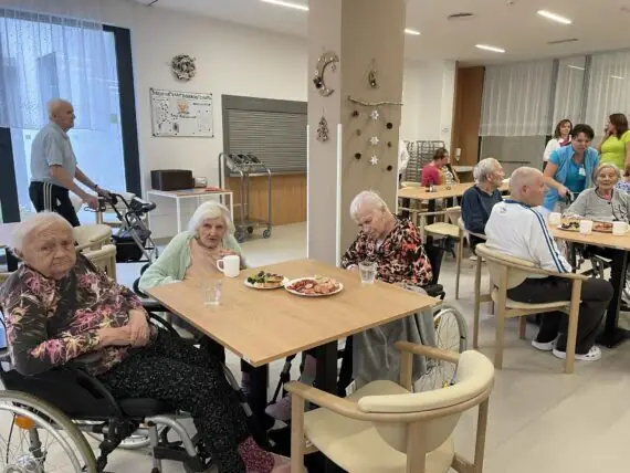 423062936_1112341733101169_7437437300329766463_n