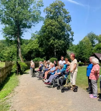 42667B3B-CFFC-40A0-8EB1-09AAB43A059F