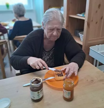 7bfbccd1-78db-4faf-bede-7854c28196ef