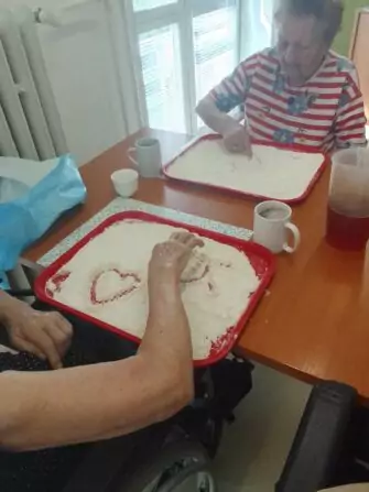 received_455606300569996