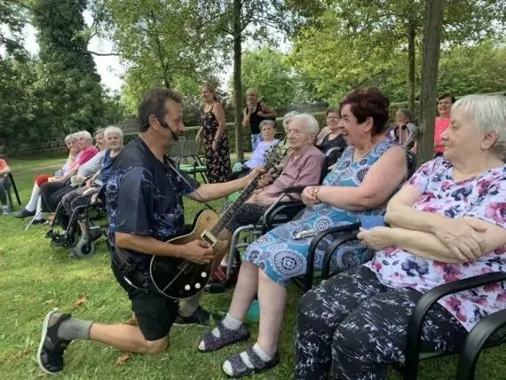 hudební vystoupení (2)