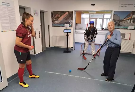 2408eefd-d5bb-4e9d-821d-800f40b4a435