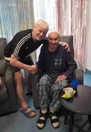 27b61fe4-9941-4109-b775-e4430ff5eaaa