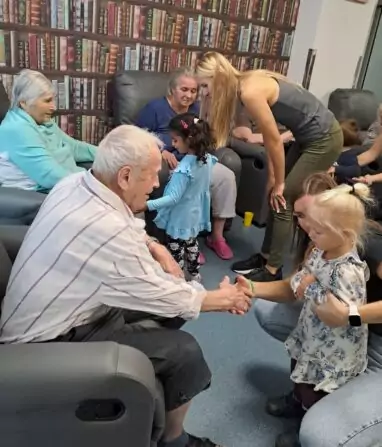 42987c6a-eaa0-42fa-b4b5-721ffc30cd41