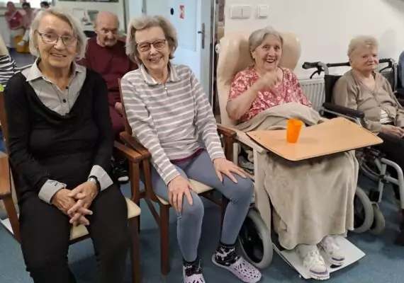 49eac5b4-c5e1-4dad-b76a-5655752c38c7