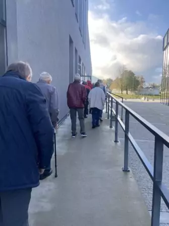 75AD330C-966E-4088-B4F8-53053835D728