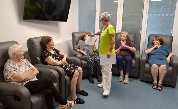 c0528403-8e80-4b1d-97a5-7b4450827e55