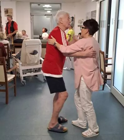 c4a4320c-ae66-4382-8c23-17ed632e37b9