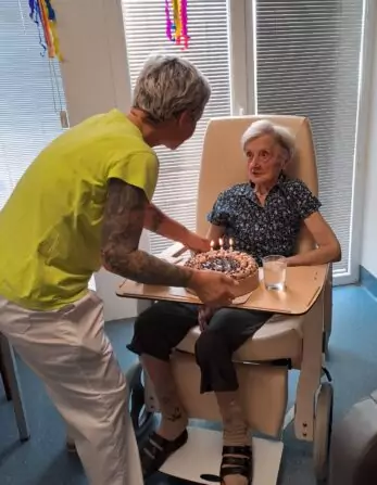 f62cf602-dc37-43a2-9185-8cf1ecc4116d