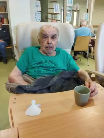 23b47913-6000-4979-a2d0-f5e828657be0