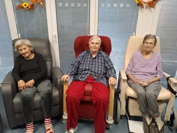 2bfc7746-1487-418c-acad-2f7d72065162