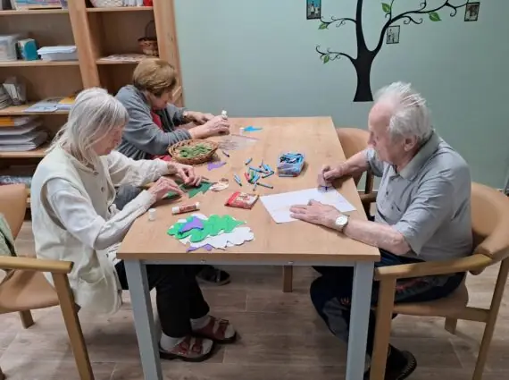 31cf8021-36ce-4b00-b66e-d8112355d91d