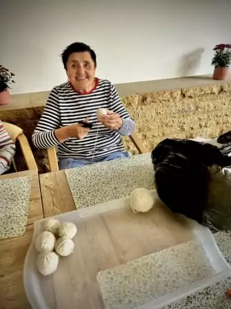 A0FA5D69-06FD-4EEC-ABCC-5FE3C0C5F101