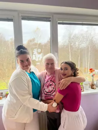 B1F08D44-2B6C-4C86-A3E9-8D66C1C50179