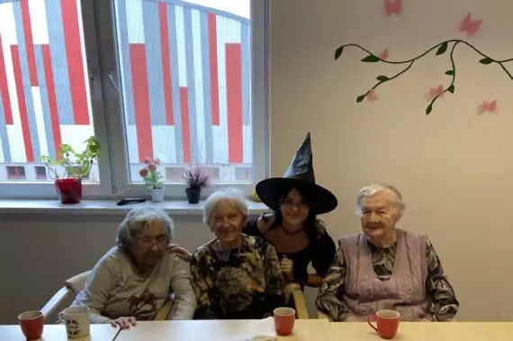 D08730A4-A668-485E-A692-08FC456057BF