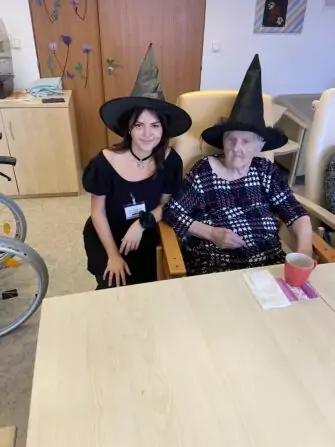 E8AE7A64-F105-4252-8AA6-ADDC1AE7174A