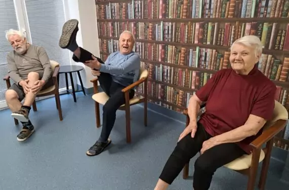 a8e07d26-75d0-4822-a972-b1e0230f4108