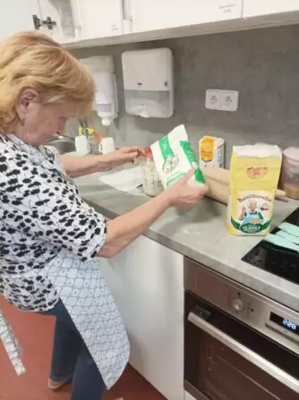 c724efe0-18c5-4afd-bd7b-fa9c7f802599