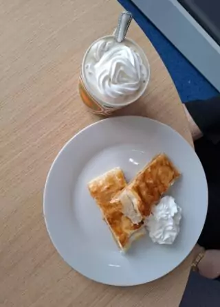 e1301b28-fc1c-47dc-9180-a2a83ad009ed