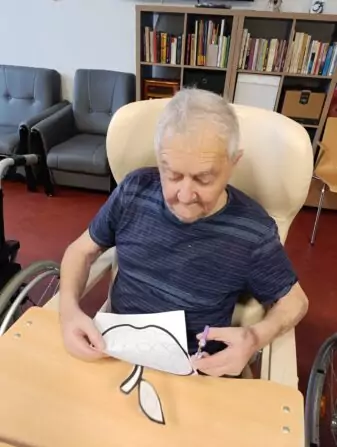 f097a9f6-a879-4d83-8031-5b64d92ec993