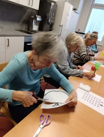 f289e7d0-6667-4cdc-9df4-dceef34d9354