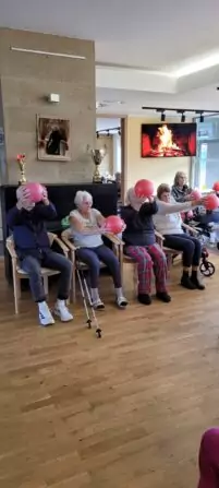 fc02bc96-aacb-44d9-b4d4-2b361da2f1eb