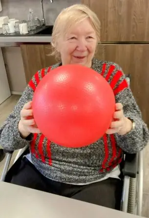 0C7F88DA-FD35-4105-916A-7F9CB18AC08E