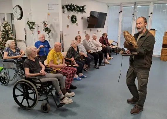 1dc6f07b-00e3-4006-ab6b-e9b7f9494548