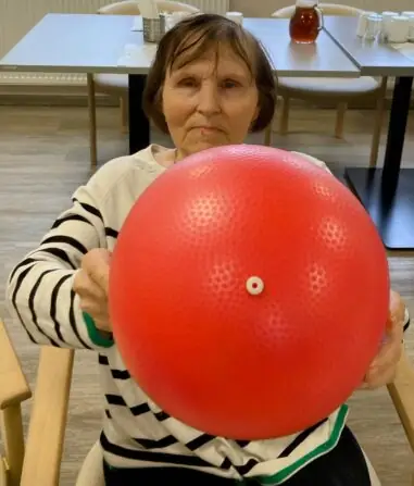 2AF83B96-1644-43CE-95B1-744A5DF1BEFC