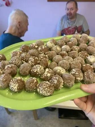 382CF351-ABFC-4967-9463-75102911D601