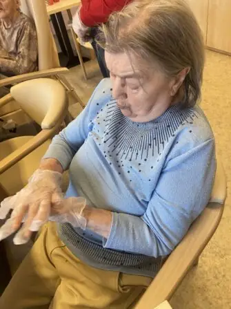 53D4C1F5-F033-490A-8DDC-1CB0ADF6C1B5