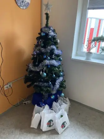 C17DB38A-74B0-4D40-93DF-4CD7384ABD2C