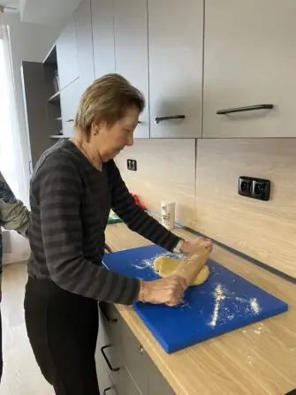 c44b6205-4f80-4b32-82f0-0f7b8fd9909d