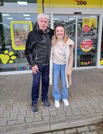 d860a9fc-7d1b-4b27-851d-0fbea5c996e3