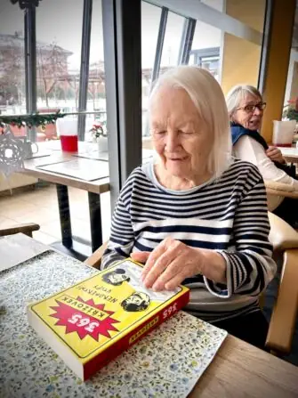 0e15828b-5966-4303-9f1d-21b648a2573e