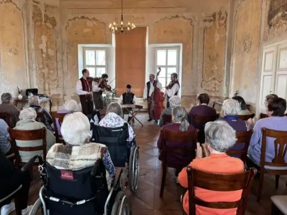 2025 01 10 cimbálková muzika (2)